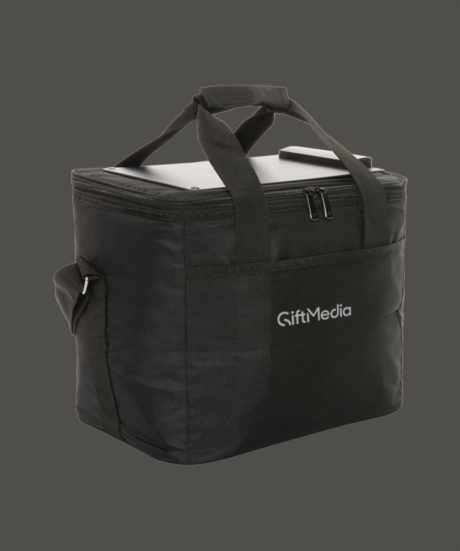 découvrez notre sac solaire éco-responsable, alliant style et durabilité. parfait pour les aventuriers soucieux de l'environnement, ce sac innovant recharge vos appareils grâce à l'énergie solaire tout en réduisant votre empreinte écologique.