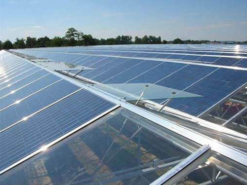 découvrez notre gamme de serres équipées de panneaux solaires, alliant innovation et écologie. optimisez la culture de vos plantes tout en réduisant votre empreinte carbone grâce à des solutions durables et performantes.
