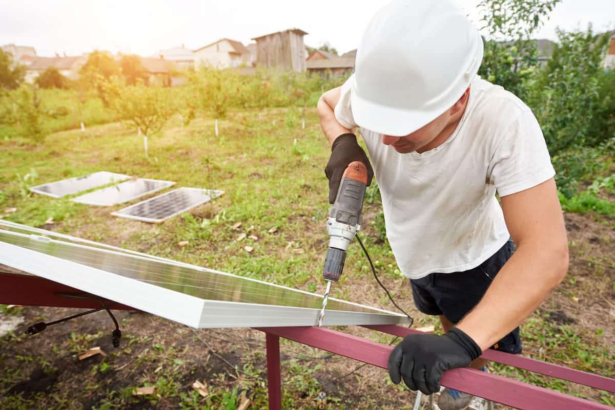 découvrez les avantages des systèmes solaires au sol, une solution écologique et efficace pour produire de l'énergie renouvelable, réduire votre empreinte carbone et réaliser des économies sur vos factures d'électricité. informez-vous sur l'installation, l'entretien et les bénéfices financiers de cette technologie.