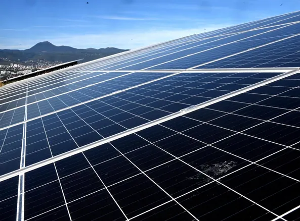 découvrez les avantages de l'énergie solaire dans le rhône : solutions écologiques, économies d'énergie et aides financières. transformez votre habitation avec des panneaux solaires performants et contribuez à la transition énergétique.