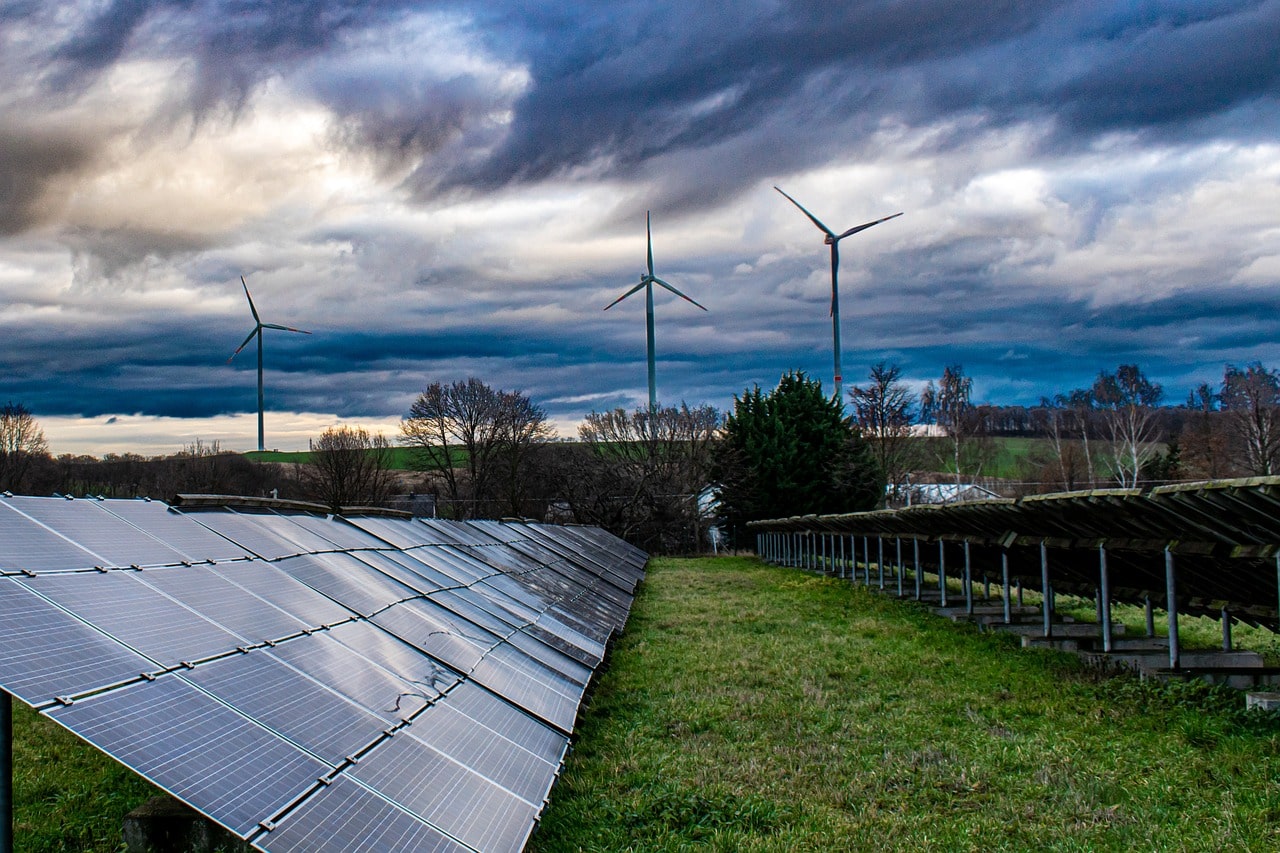 découvrez comment solar century façonne l'avenir de l'énergie renouvelable grâce à des solutions innovantes et durables. explorez les avancées technologiques et les initiatives qui favorisent une transition énergétique réussie vers un monde plus vert.