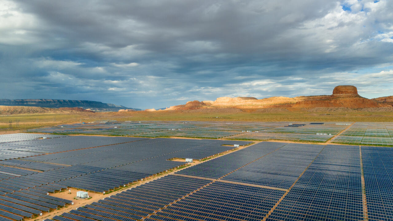 découvrez comment une station solaire peut transformer l'énergie du soleil en électricité propre et durable. apprenez les avantages, le fonctionnement et l'impact environnemental de ces installations innovantes.