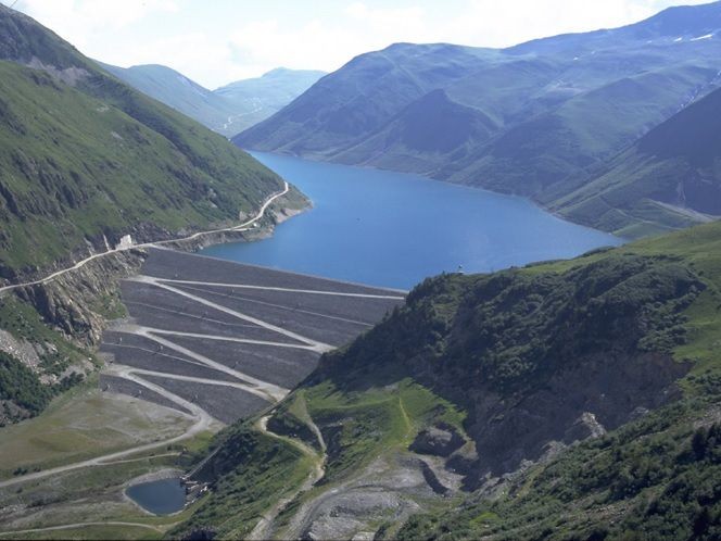 découvrez des solutions de stockage d'énergie edf adaptées à vos besoins. optimisez votre consommation électrique et bénéficiez d'une gestion intelligente de l'énergie.
