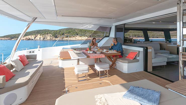 découvrez le sunpad confort, l'accessoire idéal pour profiter de moments de détente au soleil. sa conception ergonomique et son revêtement de qualité offrent un confort inégalé, parfait pour vos journées à la plage ou au bord de la piscine.