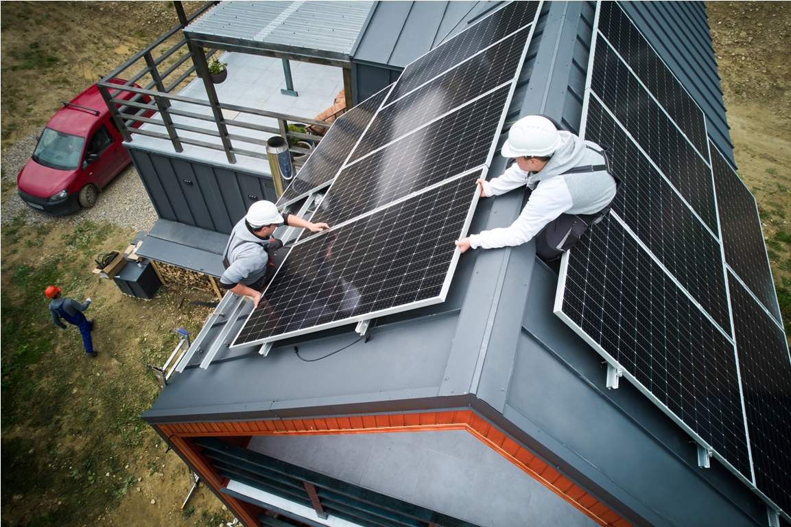 découvrez tout sur la surface des panneaux solaires : comment elle influence leur efficacité, les différents types de panneaux et les critères à considérer pour maximiser la production d'énergie solaire chez vous.
