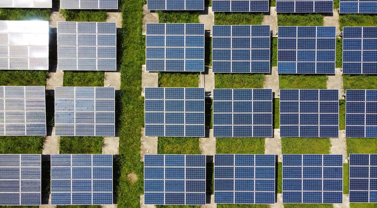 découvrez tout sur les panneaux solaires 9 kw, leur surface nécessaire pour une installation optimale et les avantages liés à l'énergie solaire. maximisez votre production d'énergie renouvelable et économisez sur vos factures d'électricité.