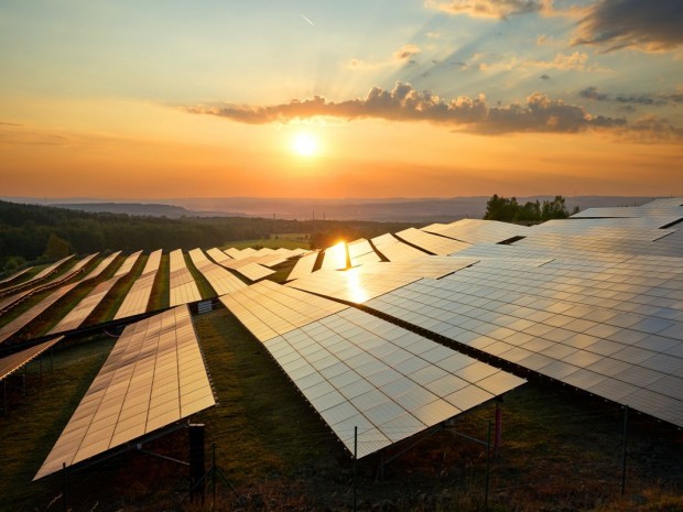 découvrez nos tarifs compétitifs pour l'installation de panneaux solaires en milieu urbain. profitez d'une énergie renouvelable accessible et d'économies sur vos factures d'électricité tout en contribuant à la protection de l'environnement.