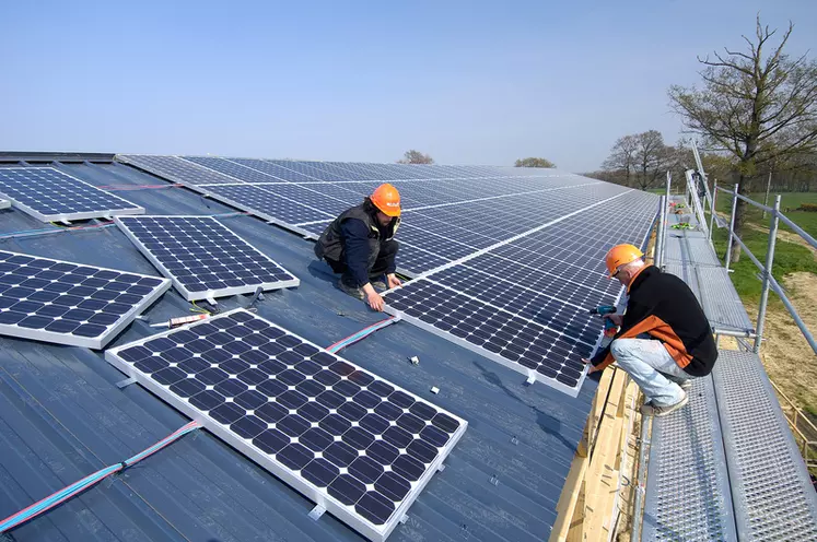 découvrez nos tarifs compétitifs pour l'installation de panneaux solaires. profitez d'économies d'énergie et d'une solution durable pour votre maison. obtenez un devis gratuit dès maintenant !