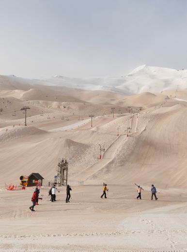 découvrez les dernières tendances et les caractéristiques du sable saharien en 2025. plongez dans l'univers fascinant de ce matériau unique, son utilisation dans l'architecture, l'art et l'écologie, tout en explorant son impact sur l'environnement et la culture saharienne.