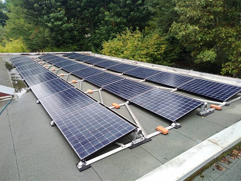 découvrez comment maximiser l'utilisation de votre terrasse avec des panneaux solaires. aménagez un espace extérieur éco-responsable tout en économisant sur vos factures d'énergie grâce à une installation solaire optimisée.