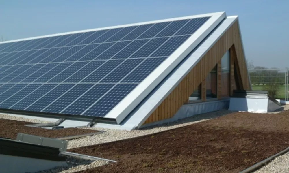 découvrez notre guide complet sur la terrasse solaire, un espace extérieur innovant qui allie confort et écologie. apprenez à optimiser votre terrasse avec des solutions d'énergie renouvelable, des matériaux durables et des idées de décoration pour créer un havre de paix tout en respectant l'environnement.