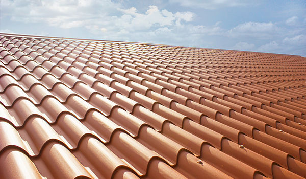 découvrez tout ce qu'il faut savoir sur la toiture : types, matériaux, entretien et conseils pour choisir la couverture idéale pour protéger votre maison et améliorer son esthétique.