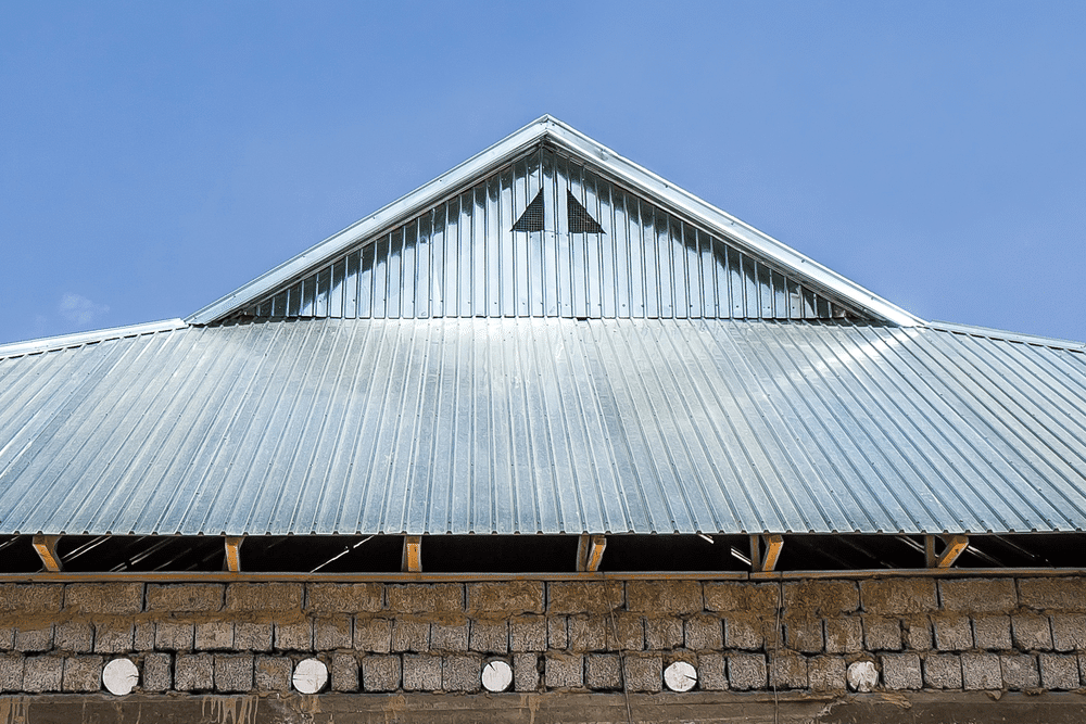 découvrez nos solutions de toiture de qualité, adaptées à tous types de bâtiments. offrez à votre maison une protection optimale contre les intempéries et un style impeccable grâce à nos matériaux durables et esthétiques. contactez-nous pour un devis personnalisé.