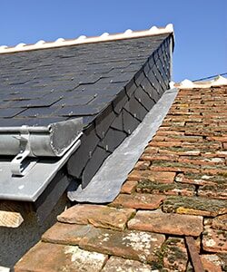 découvrez nos solutions de toiture pour une surface de 200m2, alliant esthétique et durabilité. profitez d'installations de qualité, adaptées à vos besoins, pour protéger votre maison des intempéries tout en améliorant son apparence.