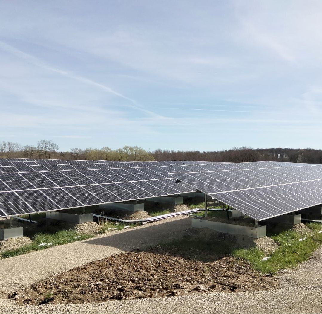 découvrez total pv, votre expert en énergie solaire, offrant des solutions personnalisées pour optimiser l'utilisation de l'énergie photovoltaïque. transformez votre projet en succès grâce à des conseils professionnels et un accompagnement sur mesure.