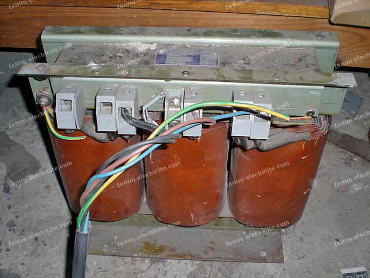 apprenez à transformer du 380v en 220v facilement et en toute sécurité. découvrez les méthodes, les outils nécessaires et les précautions à prendre pour effectuer cette conversion électrique efficacement.