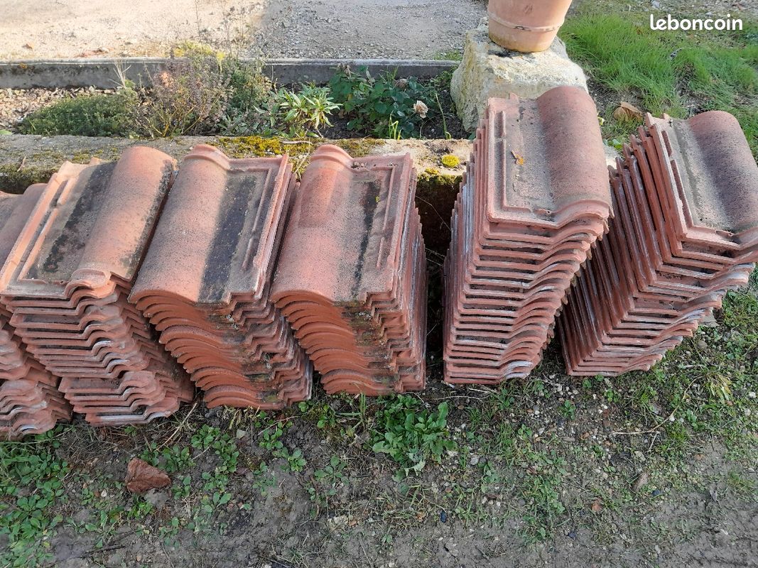 découvrez les tuiles imerys, une référence en matière de qualité et d'esthétique pour vos projets de toiture. alliant durabilité et design, ces tuiles sont parfaites pour sublimer votre habitat tout en assurant une protection optimale contre les intempéries.