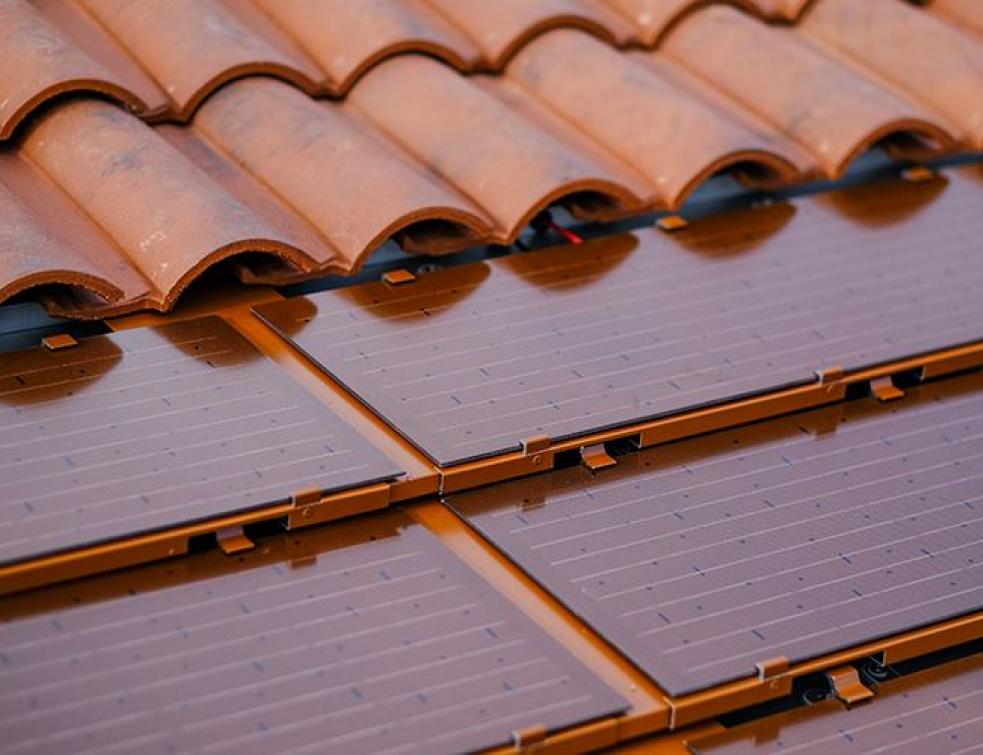 découvrez les tuiles solaires imerys, une solution innovante alliant esthétique et performance énergétique. transformez votre toit en une source d'énergie renouvelable tout en préservant le style de votre maison. optez pour une installation durable et respectueuse de l'environnement.