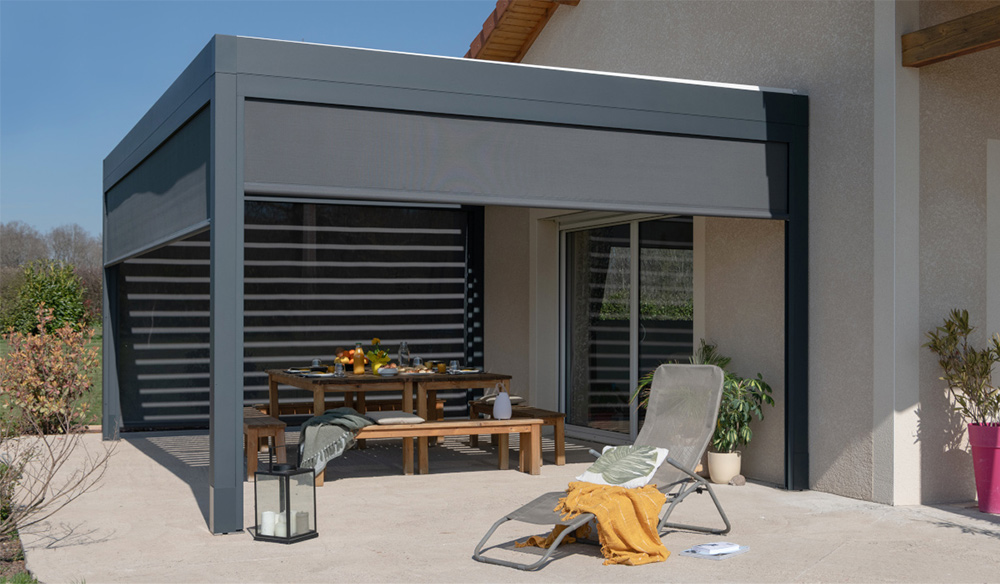 découvrez l'utilité d'une pergola : un espace extérieur polyvalent qui offre ombre, protection et rangement tout en embellissant votre jardin. améliorez votre confort en plein air et créez une atmosphère accueillante pour vos moments entre amis et en famille.