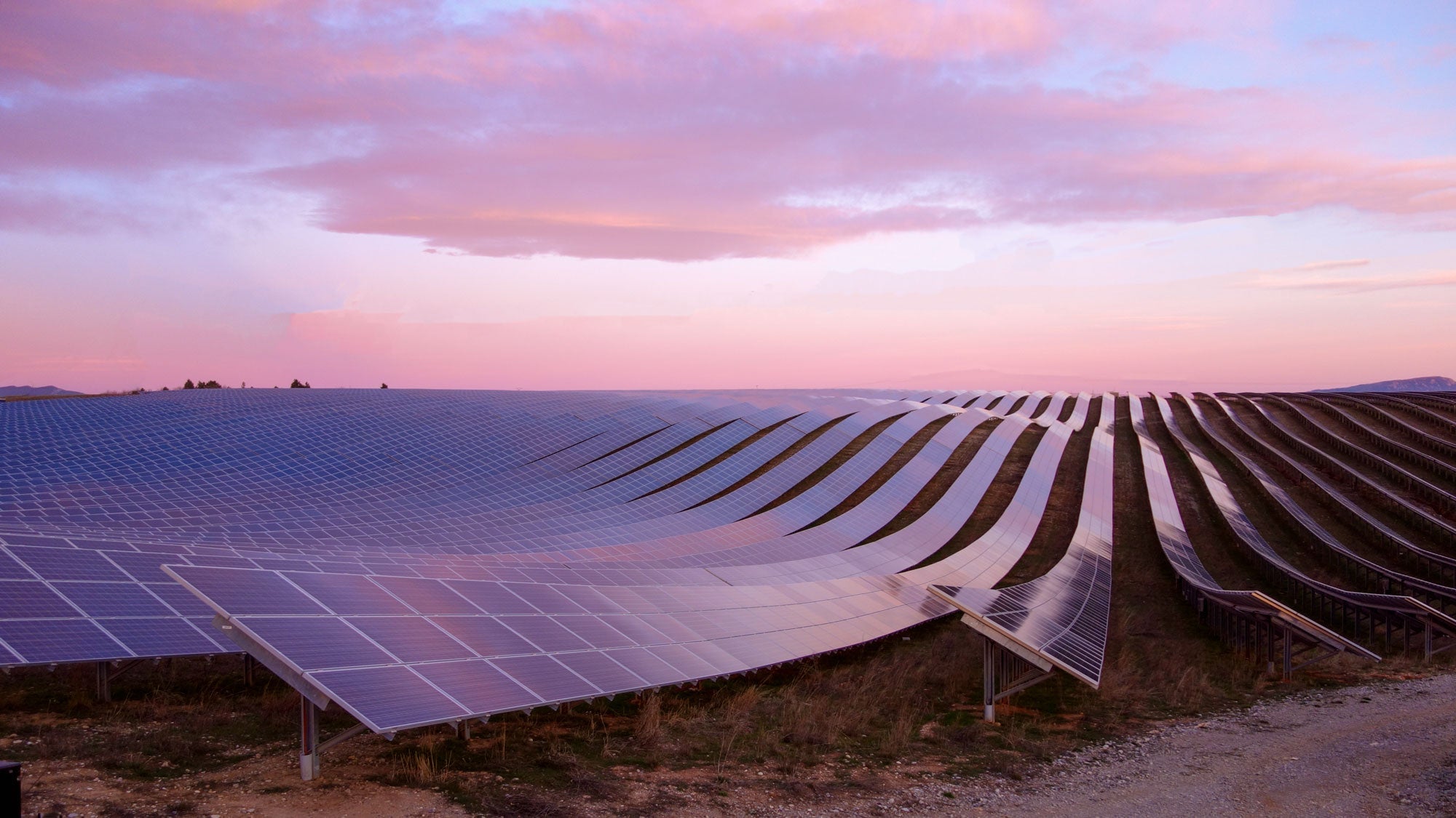 découvrez notre offre exclusive de vente de fermes solaires. investissez dans l'énergie renouvelable et bénéficiez de rendements intéressants tout en préservant l'environnement. rejoignez la transition énergétique dès aujourd'hui !