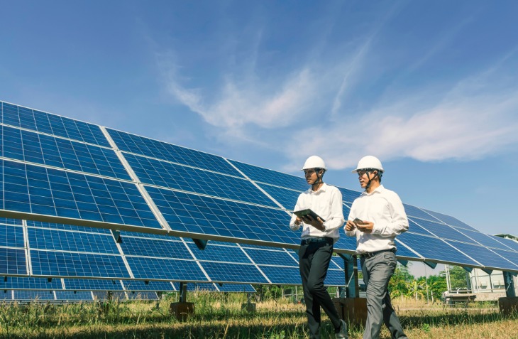 assurez la performance et la longévité de vos installations avec nos services de vérification des panneaux photovoltaïques. profitez d'un diagnostic complet pour optimiser votre production d'énergie solaire et garantir la fiabilité de votre système.
