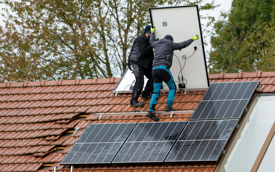 découvrez l'impact des victimes photovoltaïques, des personnes affectées par des événements liés aux installations solaires. informez-vous sur les enjeux, les droits et les solutions pour soutenir celles et ceux touchés par ces situations.