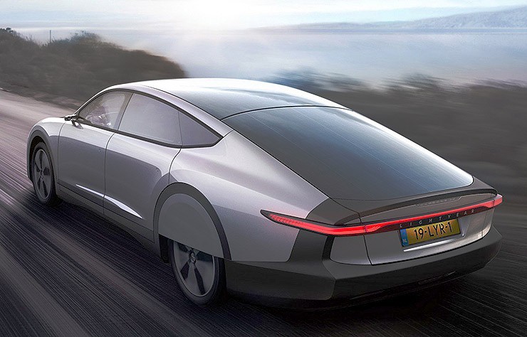 découvrez les avantages de la voiture solaire, une solution innovante et écologique qui utilise l'énergie du soleil pour alimenter votre véhicule. adoptez une conduite durable et réduisez votre empreinte carbone grâce à cette technologie révolutionnaire.
