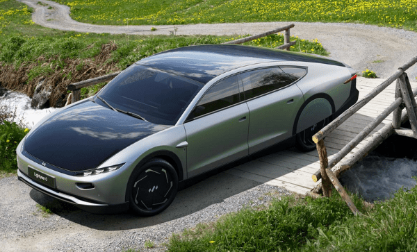 découvrez les avantages de la voiture solaire, une révolution écologique qui allie innovation technologique et respect de l'environnement. apprenez comment cette solution de transport durable utilise l'énergie du soleil pour réduire votre empreinte carbone et contribuer à un avenir plus vert.