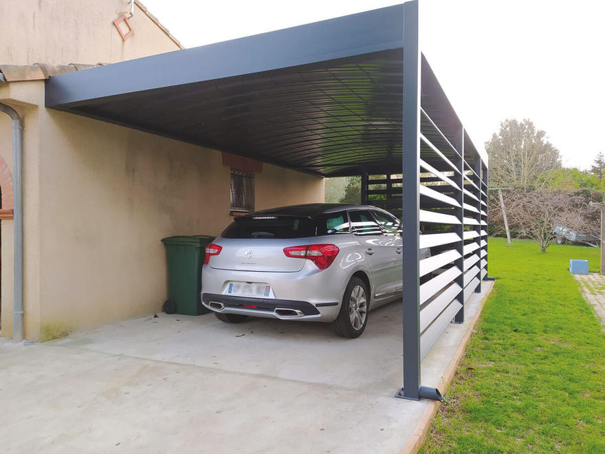 découvrez notre gamme d'abris de recharge, conçus pour protéger vos bornes de recharge et véhicules électriques des intempéries. alliez praticité et esthétique avec nos modèles adaptés à tous les espaces extérieurs.