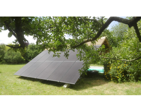 découvrez notre abri solaire, la solution idéale pour profiter de vos espaces extérieurs tout en vous protégeant des rayons uv. pratique et esthétique, cet abri allie confort et design pour embellir votre jardin ou terrasse.