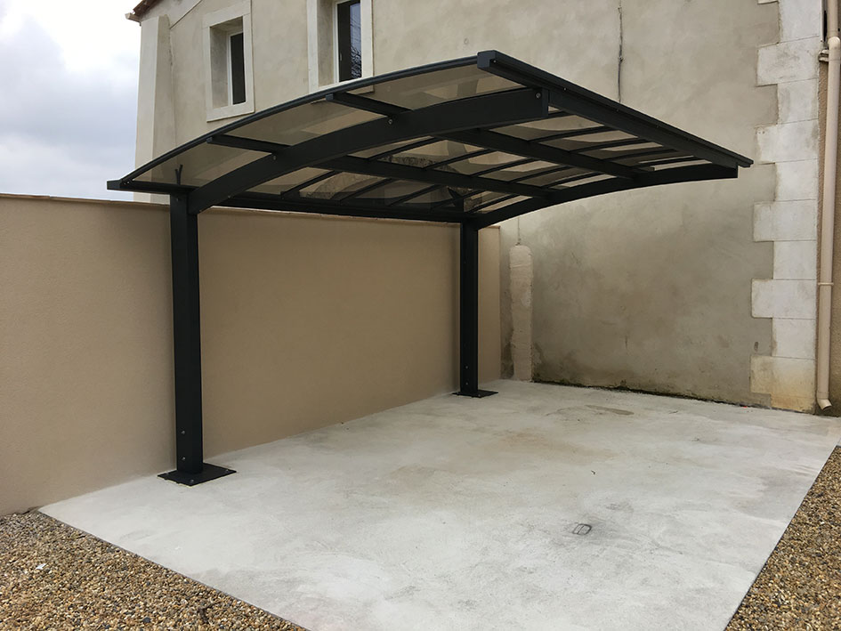 découvrez nos abris voiture robustes et esthétiques, conçus pour protéger votre véhicule des intempéries et du soleil. idéaux pour tous les types de voitures, nos abris allient praticité et design, vous offrant une solution efficace pour le rangement à l'extérieur.