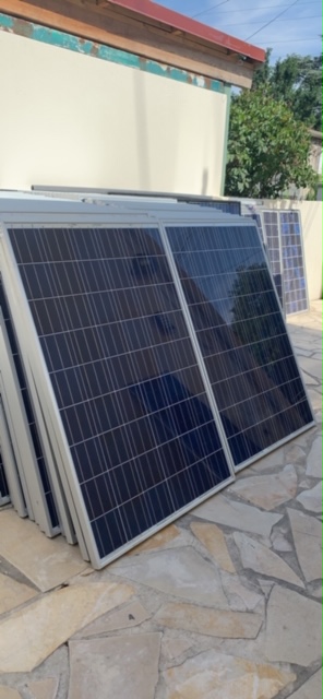 découvrez comment acheter des panneaux solaires pour réduire vos factures d'énergie et contribuer à la protection de l'environnement. nos conseils et guides vous aident à choisir les meilleurs panneaux solaires adaptés à vos besoins.