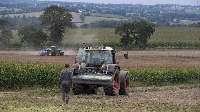 découvrez le monde fascinant de l'agriculture : pratiques durables, innovations technologiques, et l'importance de la sécurité alimentaire. apprenez comment l'agriculture façonne notre avenir et préserve notre biodiversité.