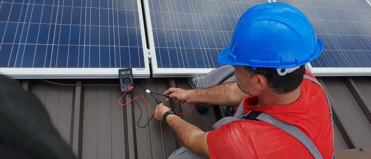 découvrez notre guide pratique sur l'aide pour les panneaux solaires dans la région 44. informez-vous sur les subventions, les aides financières et les démarches à suivre pour bénéficier d'une installation photovoltaïque efficace et écologique.