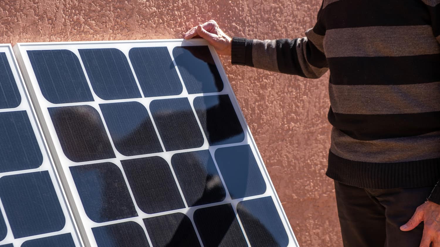 découvrez comment bénéficier d'une aide pour l'installation de panneaux solaires. maximisez vos économies d'énergie et contribuez à la transition écologique grâce à nos conseils et informations sur les subventions et aides disponibles.
