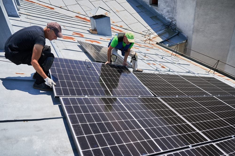 découvrez les aides financières disponibles en france pour l'installation de panneaux solaires en 2025. profitez de subventions, primes et crédits d'impôt pour réduire le coût de votre transition énergétique et contribuer à un avenir durable.