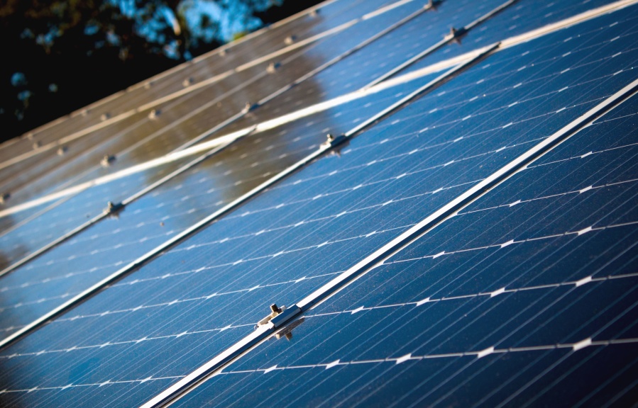 découvrez nos services d'aide à l'installation de panneaux solaires en occitanie. profitez d'une énergie renouvelable tout en bénéficiant de conseils personnalisés et d'aides financières pour votre projet.