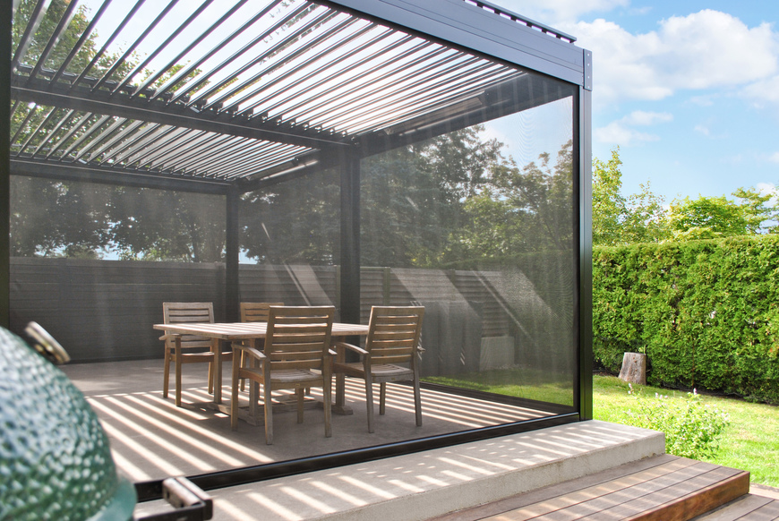 découvrez les avantages d'une pergola bioclimatique pour votre jardin : solution idéale pour profiter de l'extérieur tout en modulant la lumière et la chaleur. transformez votre espace de vie avec style et confort.