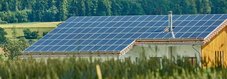 découvrez les différentes aides financières pour l'installation de panneaux solaires en france. profitez des subventions, crédits d'impôt et autres dispositifs pour alléger le coût de votre transition énergétique.