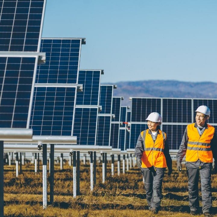 découvrez notre expertise en création solaire : des solutions innovantes et durables pour optimiser l'énergie solaire. transformez votre projet en un succès écologique et économique grâce à notre savoir-faire.