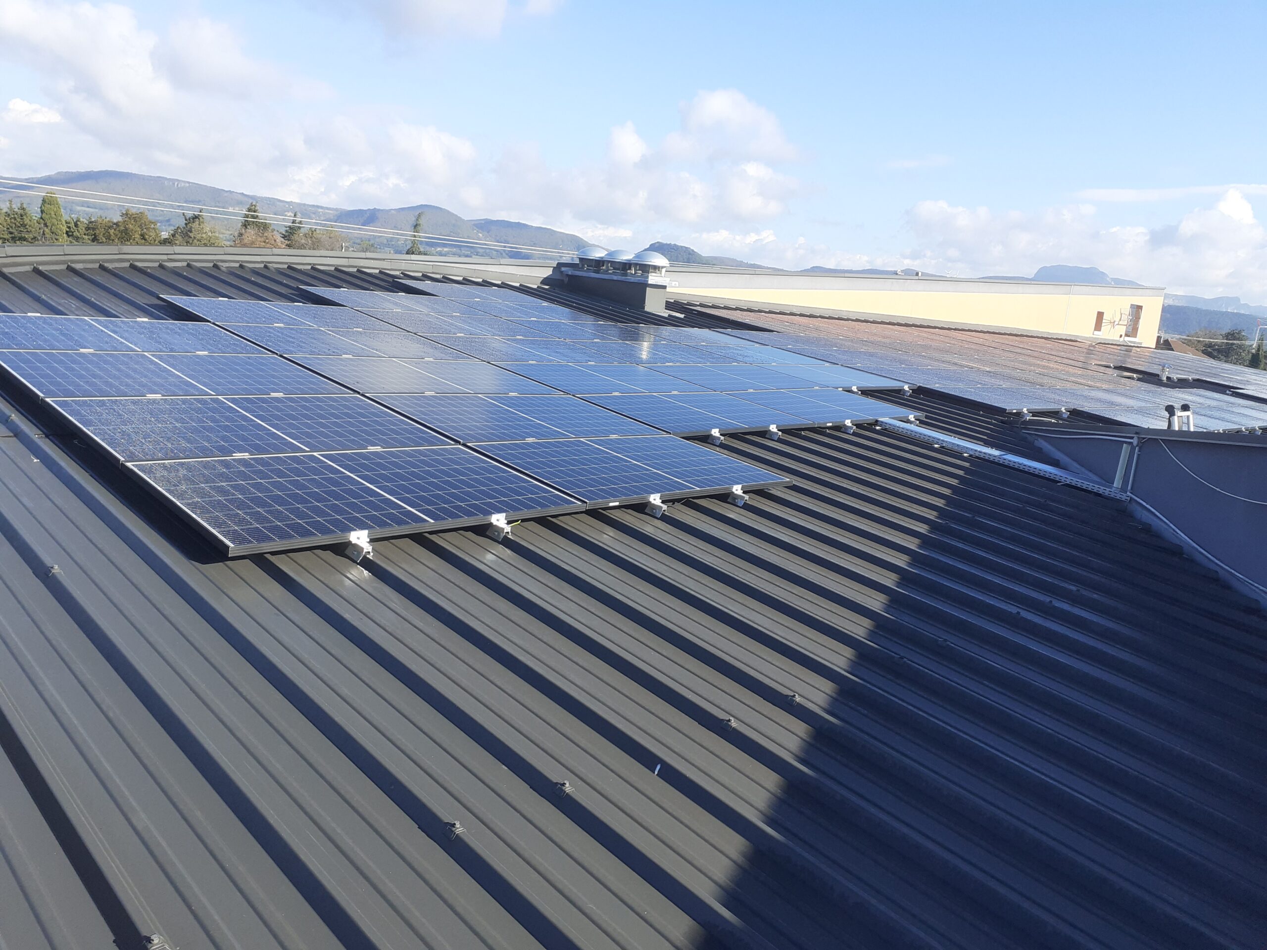 découvrez notre appel d'offres 2025 pour la création de projets photovoltaïques innovants. participez à la transition énergétique en proposant des solutions durables et compétitives. rejoignez-nous pour construire un avenir plus vert.