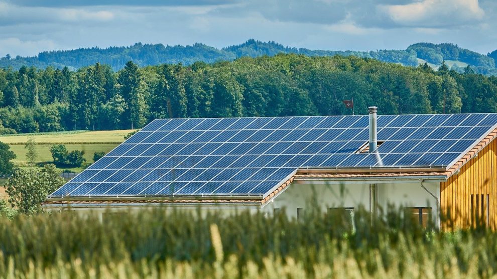 protégez votre investissement dans les panneaux solaires avec une assurance photovoltaïque adaptée. découvrez comment sécuriser votre production d'énergie, couvrir les risques et maximiser votre retour sur investissement grâce à une assurance spécialisée.