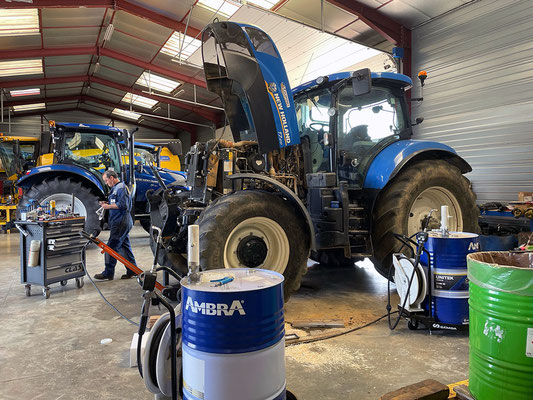 découvrez notre atelier agricole, un espace dédié à l'apprentissage des techniques modernes de culture et d'élevage. rejoignez-nous pour des formations pratiques et enrichissantes sur l'agriculture durable et l'innovation agricole.