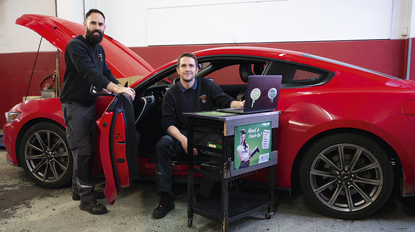découvrez l'univers de l'auto-électricité, un secteur en pleine expansion qui révolutionne la mobilité. apprenez tout sur les véhicules électriques, les technologies de recharge et les innovations durables qui façonnent l'avenir de l'automobile.