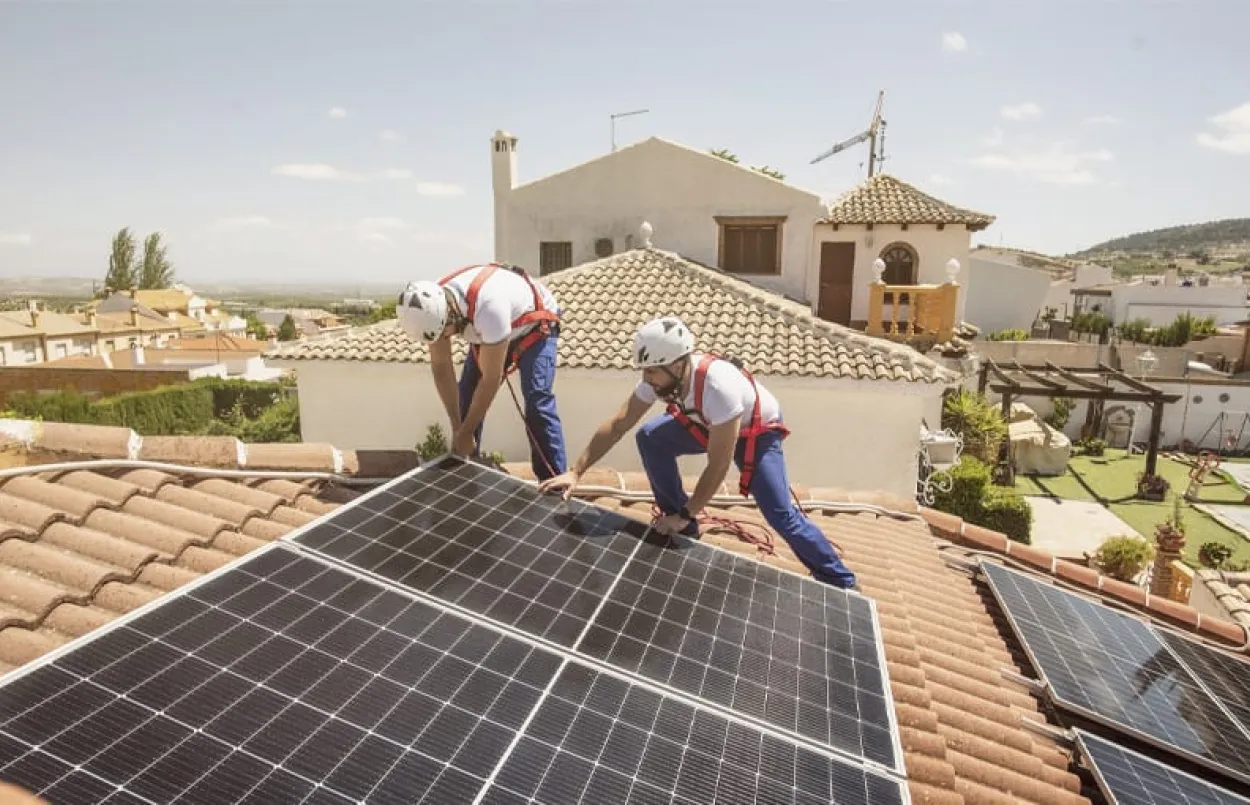 découvrez l'autoconsommation, une solution énergétique innovante qui vous permet de produire et d'utiliser votre propre électricité. apprenez à optimiser votre consommation, réduire vos factures et contribuer à la transition énergétique tout en valorisant les énergies renouvelables.
