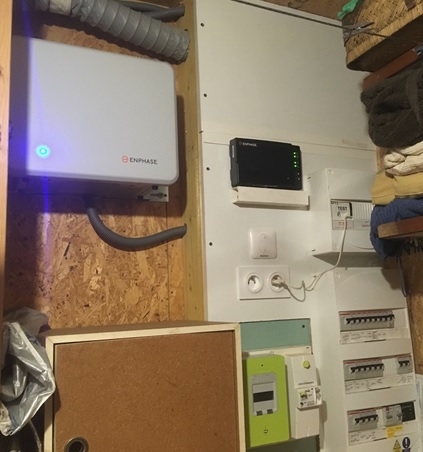 découvrez comment l'autoconsommation avec stockage vous permet de maîtriser votre consommation d'énergie, de réduire vos factures et de contribuer à un avenir plus durable en optimisant l'utilisation de l'énergie solaire.