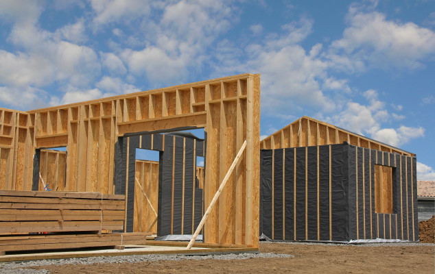 découvrez les avantages de l'autoconstruction en bois : un matériau écologique, durable et esthétique. apprenez comment réaliser votre projet de construction en bois de manière autonome et responsable, tout en respectant l'environnement.