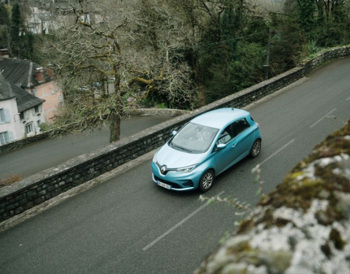 découvrez comment l'autonomie électrique transforme notre quotidien, en permettant une utilisation optimale de l'énergie grâce à des solutions innovantes et durables. explorez les technologies, les avantages et l'impact de cette révolution sur l'environnement et notre mode de vie.