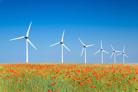 découvrez comment atteindre l'autonomie énergétique grâce à des solutions innovantes et durables. explorez des techniques et technologies pour produire votre propre énergie, réduire votre empreinte carbone et devenir acteur de votre consommation énergétique.