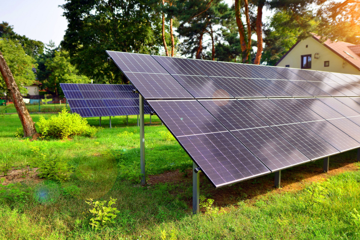 découvrez tout ce qu'il faut savoir sur l'autorisation pour poser des panneaux solaires. informez-vous sur les démarches administratives, les réglementations en vigueur et les aides disponibles pour installer des panneaux photovoltaïques dans votre propriété.